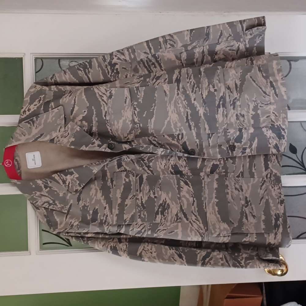 Camouflage utility coat women's size 14